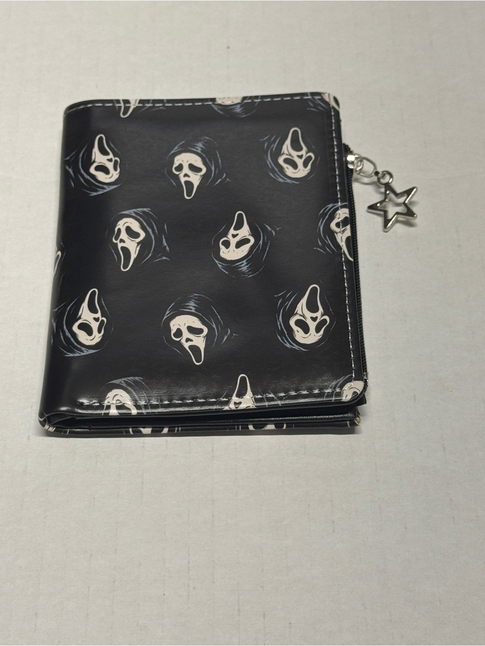 Ghost face Scream Killer Wallet Zipper NWT